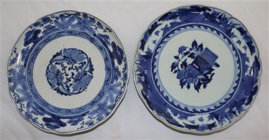 A rare Kakiemon moulded blue and white plate, c.1750-80, 16.5-21cm (5)